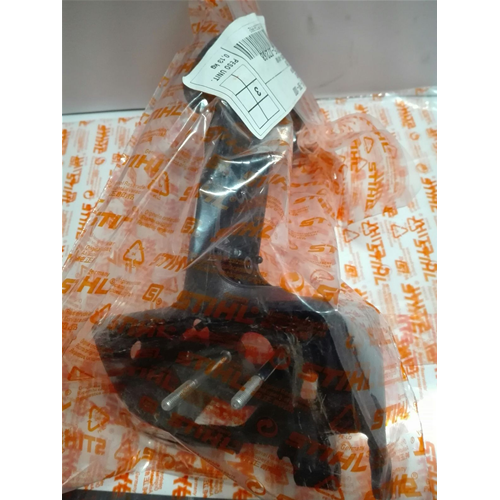 STIHL CORPO MEZZA IMPUGNATURA PER MOTOSEGA MS 192 T ORIGINALE