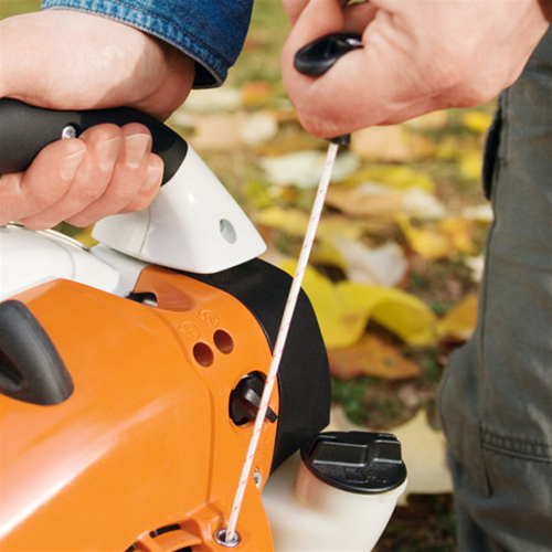 STIHL SOFFIATORE A SCOPPIO BG 56 LEGGERO E COMPATTO CON OMAGGI