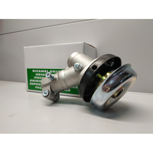 EFCO COPPIA CONICA PER DECESPUGLIATORE DSH 2500 4000 TUBO Ø 26 MM ASTA 9 DENTI