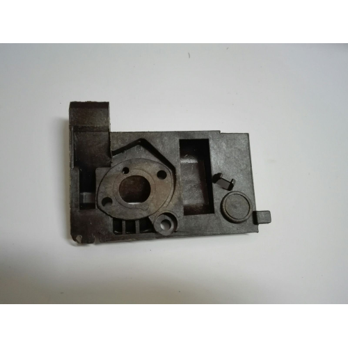 Flangia termica tra carburatore e cilindro motosega Oleo Mac 233 originale