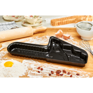 STAMPO DA FORNO A FORMA DI MOTOSEGA STIHL